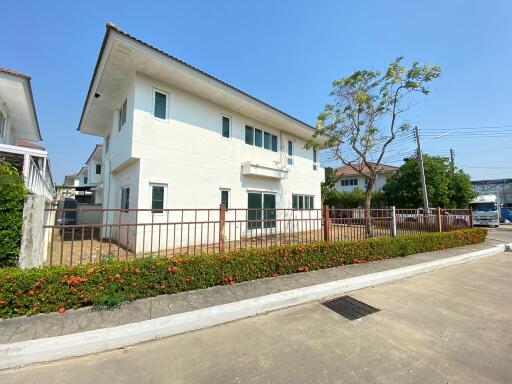 270 Sqm., 4 Beds, 3 Baths House listed for ฿ 3,900,000.