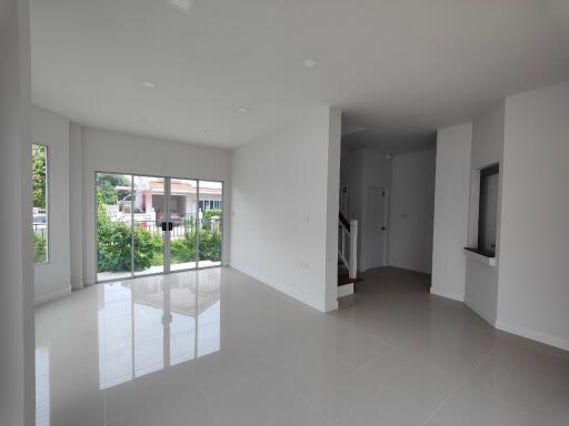 239 Sqm., 3 Beds, 2 Baths House listed for ฿ 3,700,000.