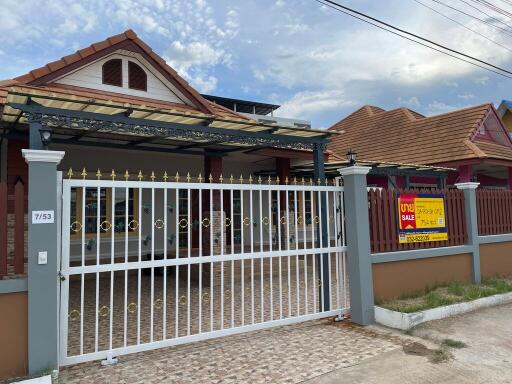 302 Sqm., 3 Beds, 2 Baths House listed for ฿ 4,830,000.