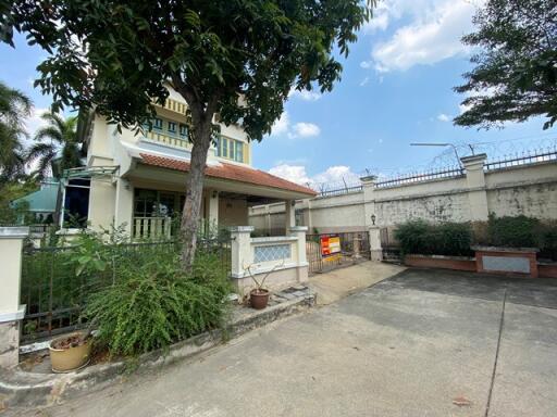 275 Sqm., 3 Beds, 2 Baths House listed for ฿ 4,830,000.