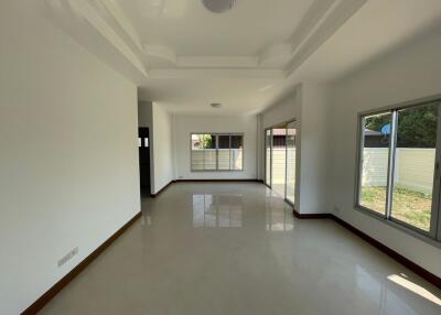 284 Sqm., 3 Beds, 1 Bath House listed for ฿ 4,000,000.