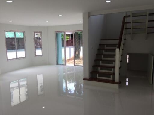 334 Sqm., 3 Beds, 2 Baths House listed for ฿ 4,725,000.