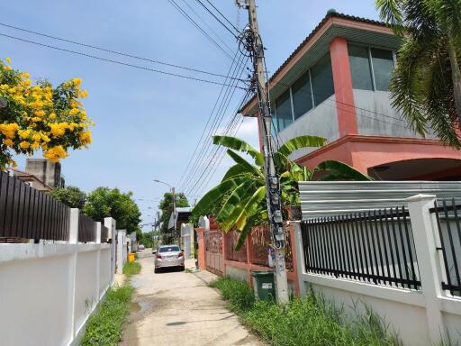 360 Sqm., 1 Bed, 1 Bath House listed for ฿ 4,723,000.