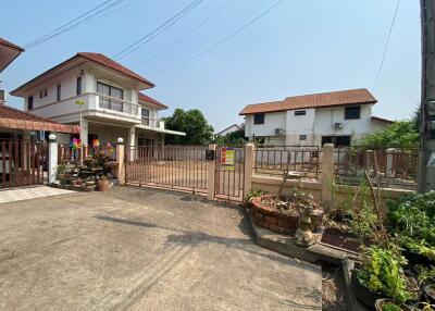 396 Sqm., 3 Beds, 2 Baths House listed for ฿ 4,646,000.