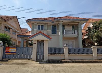296 Sqm., 3 Beds, 3 Baths House listed for ฿ 4,620,000.