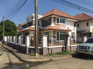 286 Sqm., 3 Beds, 3 Baths House listed for ฿ 3,800,000.