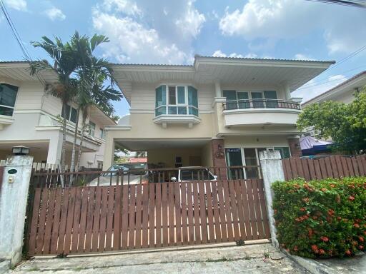 202 Sqm., 1 Bed, 1 Bath House listed for ฿ 4,620,000.