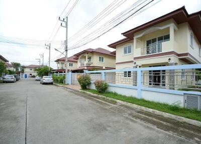 321 Sqm., 3 Beds, 3 Baths House listed for ฿ 4,620,000.