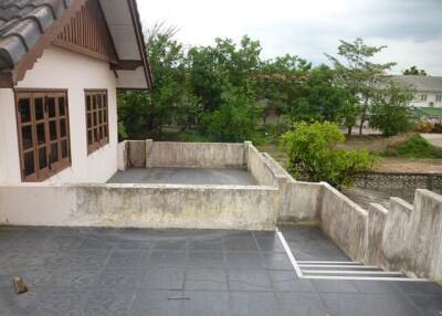 392 Sqm., 3 Beds, 2 Baths House listed for ฿ 4,548,000.