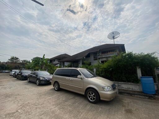 343 Sqm., 3 Beds, 2 Baths House listed for ฿ 3,800,000.