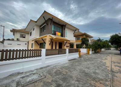 271 Sqm., 1 Bed, 1 Bath House listed for ฿ 4,484,000.