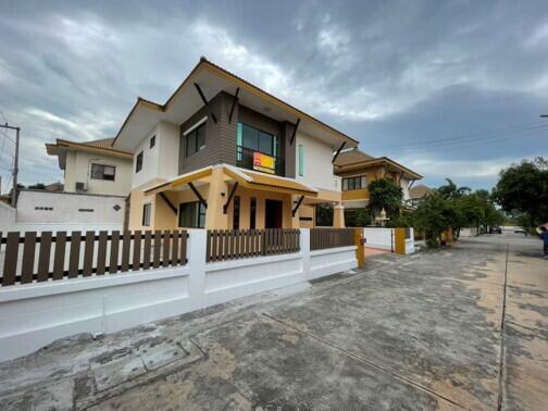271 Sqm., 1 Bed, 1 Bath House listed for ฿ 4,484,000.