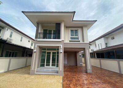 228 Sqm., 1 Bed, 1 Bath House listed for ฿ 3,850,000.