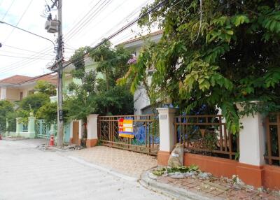 378 Sqm., 3 Beds, 2 Baths House listed for ฿ 4,410,000.