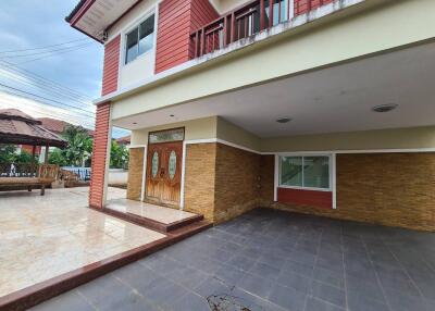 337 Sqm., 3 Beds, 1 Bath House listed for ฿ 3,300,000.