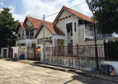 328 Sqm., 1 Bed, 1 Bath House listed for ฿ 3,500,000.