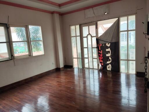 316 Sqm., 3 Beds, 3 Baths House listed for ฿ 4,358,000.