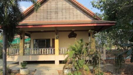 6,734 Sqm., 1 Bed, 1 Bath House listed for ฿ 4,330,000.