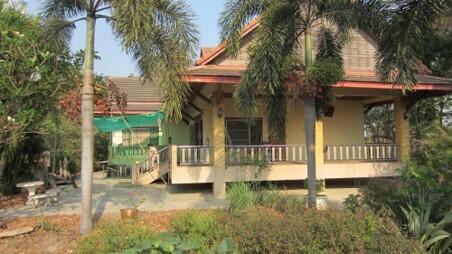6,734 Sqm., 1 Bed, 1 Bath House listed for ฿ 4,330,000.