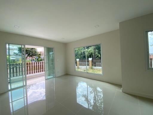 281 Sqm., 3 Beds, 2 Baths House listed for ฿ 4,305,000.