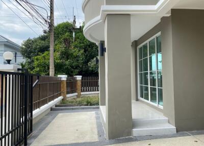 281 Sqm., 3 Beds, 2 Baths House listed for ฿ 4,305,000.