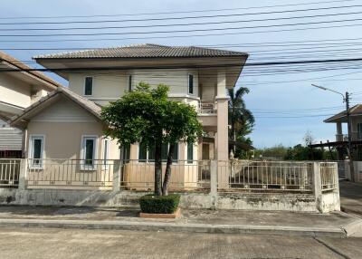 202 Sqm., 3 Beds, 2 Baths House listed for ฿ 4,305,000.