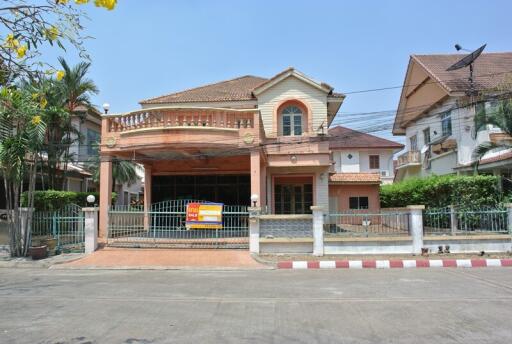 336 Sqm., 3 Beds, 3 Baths House listed for ฿ 4,305,000.