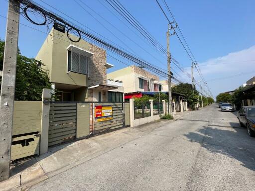 240 Sqm., 1 Bed, 1 Bath House listed for ฿ 4,305,000.