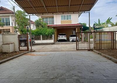 222 Sqm., 3 Beds, 1 Bath House listed for ฿ 4,200,000.