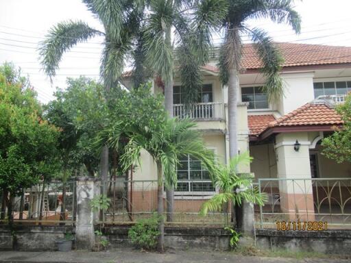 308 Sqm., 3 Beds, 2 Baths House listed for ฿ 3,300,000.