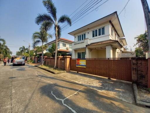 202 Sqm., 3 Beds, 3 Baths House listed for ฿ 4,180,000.