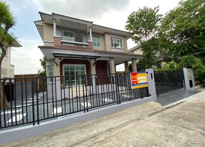 207 Sqm., 3 Beds, 2 Baths House listed for ฿ 4,095,000.