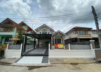 230 Sqm., 3 Beds, 2 Baths House listed for ฿ 4,095,000.