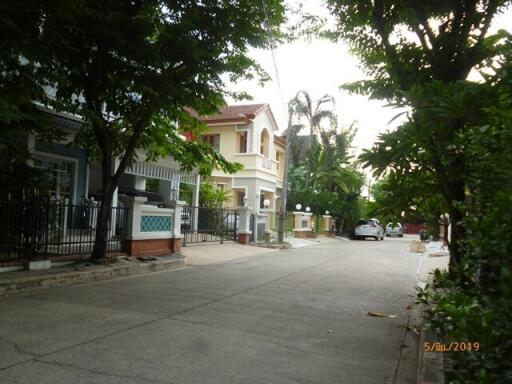 240 Sqm., 3 Beds, 2 Baths House listed for ฿ 4,095,000.