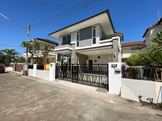 224 Sqm., 3 Beds, 3 Baths House listed for ฿ 4,095,000.