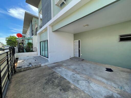 144 Sqm., 1 Bed, 1 Bath House listed for ฿ 3,200,000.