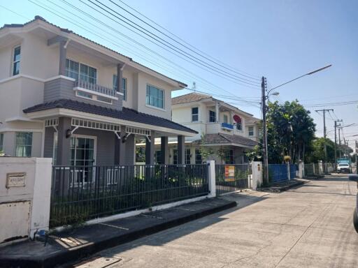 212 Sqm., 3 Beds, 2 Baths House listed for ฿ 4,020,000.