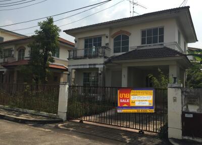 245 Sqm., 3 Beds, 3 Baths House listed for ฿ 3,600,000.