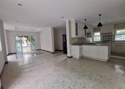 214 Sqm., 1 Bed, 1 Bath House listed for ฿ 3,885,000.