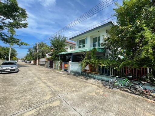 179 Sqm., 1 Bed, 1 Bath House listed for ฿ 3,100,000.