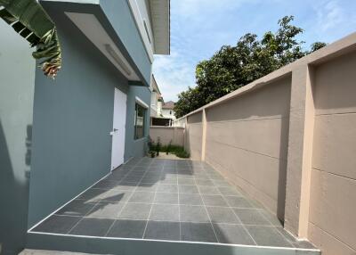 158 Sqm., 3 Beds, 2 Baths House listed for ฿ 3,000,000.