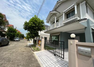 158 Sqm., 3 Beds, 2 Baths House listed for ฿ 3,000,000.