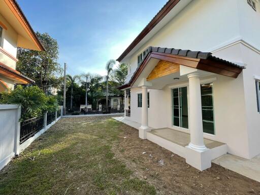 288 Sqm., 3 Beds, 3 Baths House listed for ฿ 3,200,000.