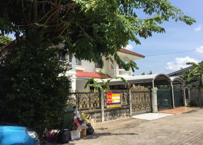 214 Sqm., 3 Beds, 2 Baths House listed for ฿ 2,900,000.