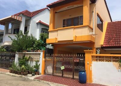 192 Sqm., 1 Bed, 1 Bath House listed for ฿ 3,780,000.
