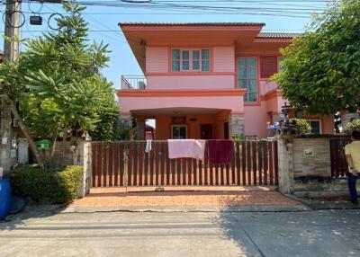 300 Sqm., 1 Bed, 1 Bath House listed for ฿ 3,780,000.