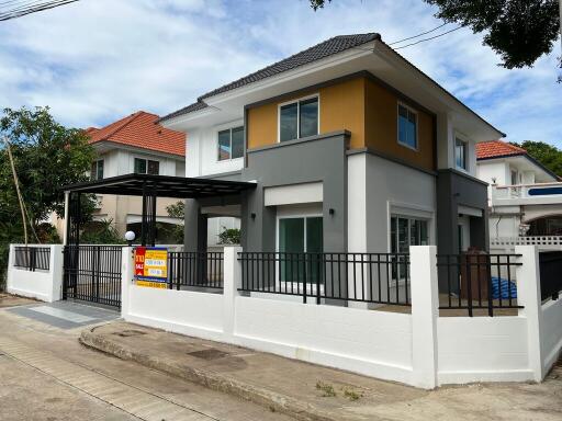 232 Sqm., 3 Beds, 3 Baths House listed for ฿ 3,780,000.