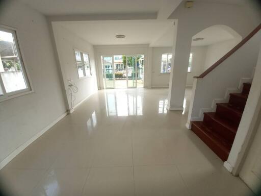 238 Sqm., 3 Beds, 2 Baths House listed for ฿ 3,780,000.