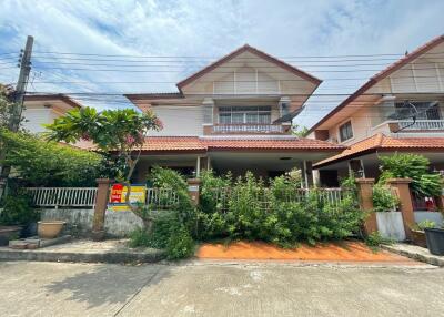 200 Sqm., 1 Bed, 1 Bath House listed for ฿ 3,780,000.