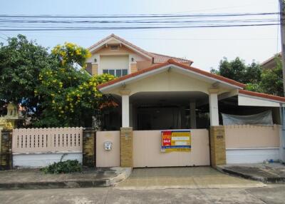 286 Sqm., 3 Beds, 3 Baths House listed for ฿ 3,780,000.